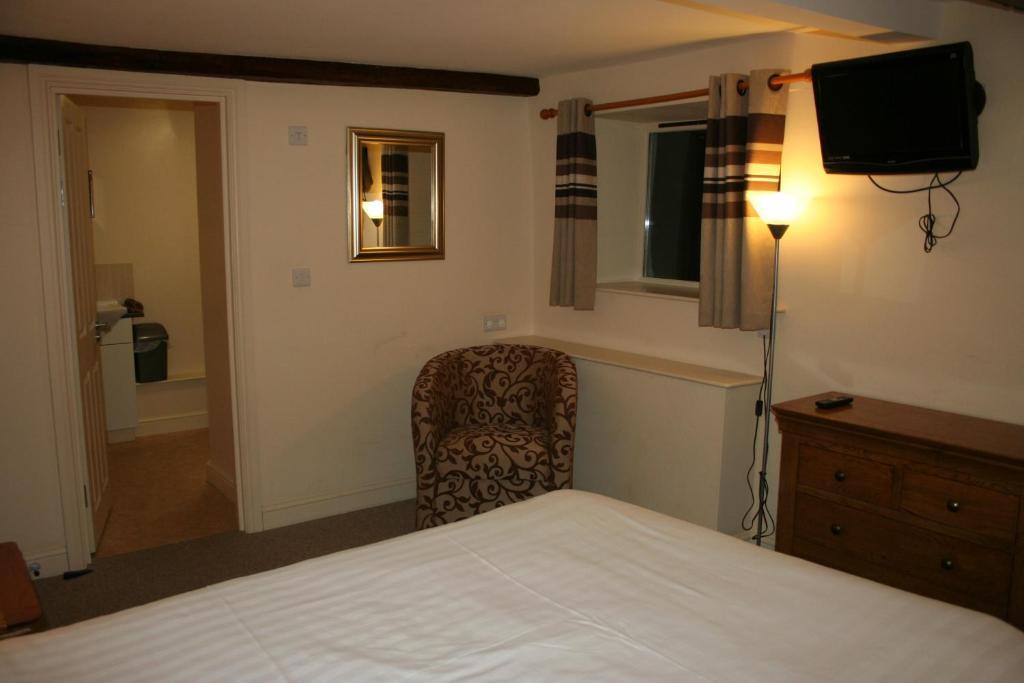 The Trewythen Hotel Llanidloes Exterior photo